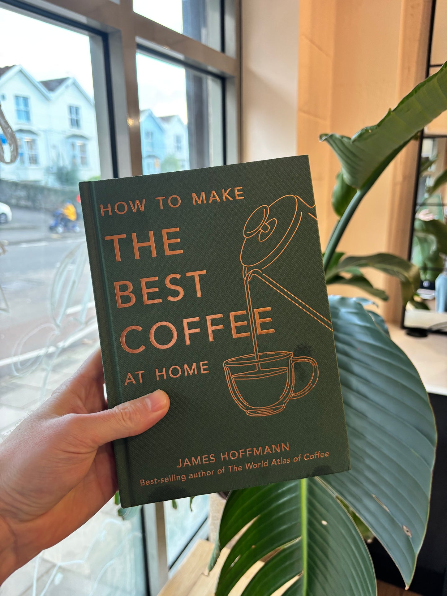 HOW TO MAKE THE BEST COFFEE - JAMES HOFFMANN BOOK