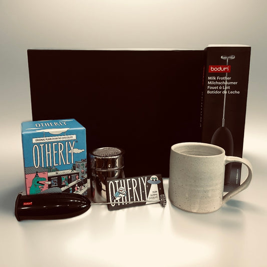 Hot Chocolate Lover’s Gift Box – Artisan Dairy Free Hot Chocolate Hamper with Handcrafted Mug, Chocolate Treats & Whisk